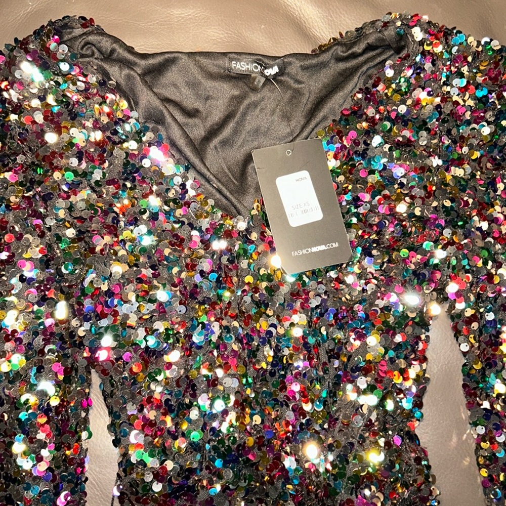 Extra small Sequin mini dress fashionnova PROM